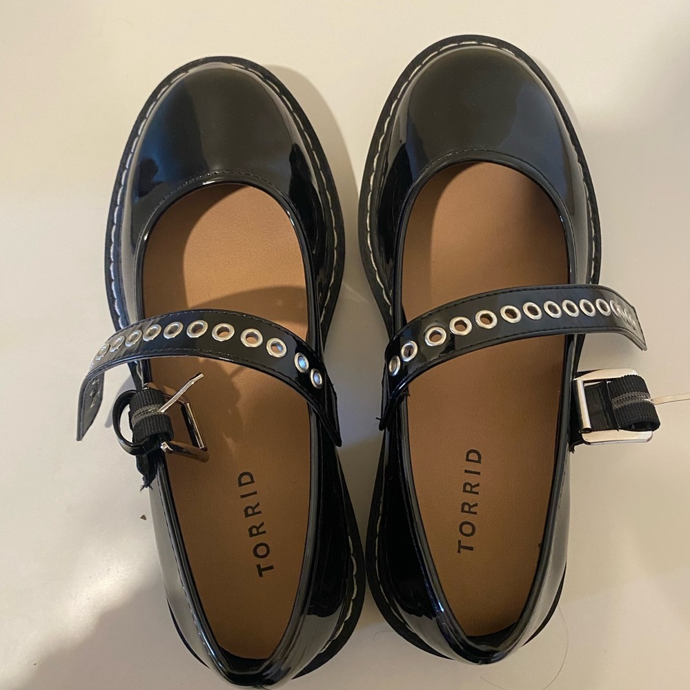 Torrid Black Patent Leather Flats with Buckle 7 Wide